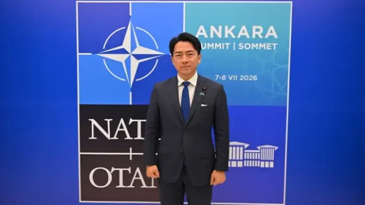 NATO zirvesinde komik an! Japon Bakanı şaşkına çevirdi: Bakın neye benzetti