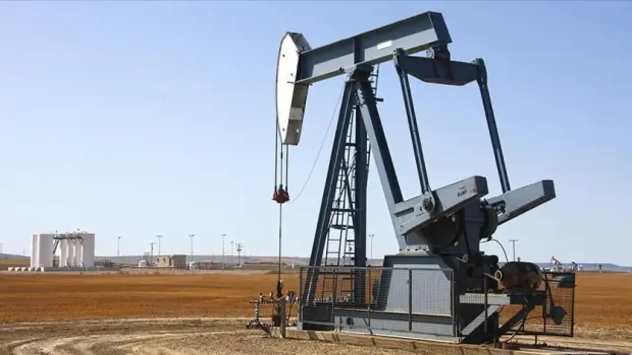 OPEC'in günlük ham petrol üretimi mayısta 180 bin varil azaldı