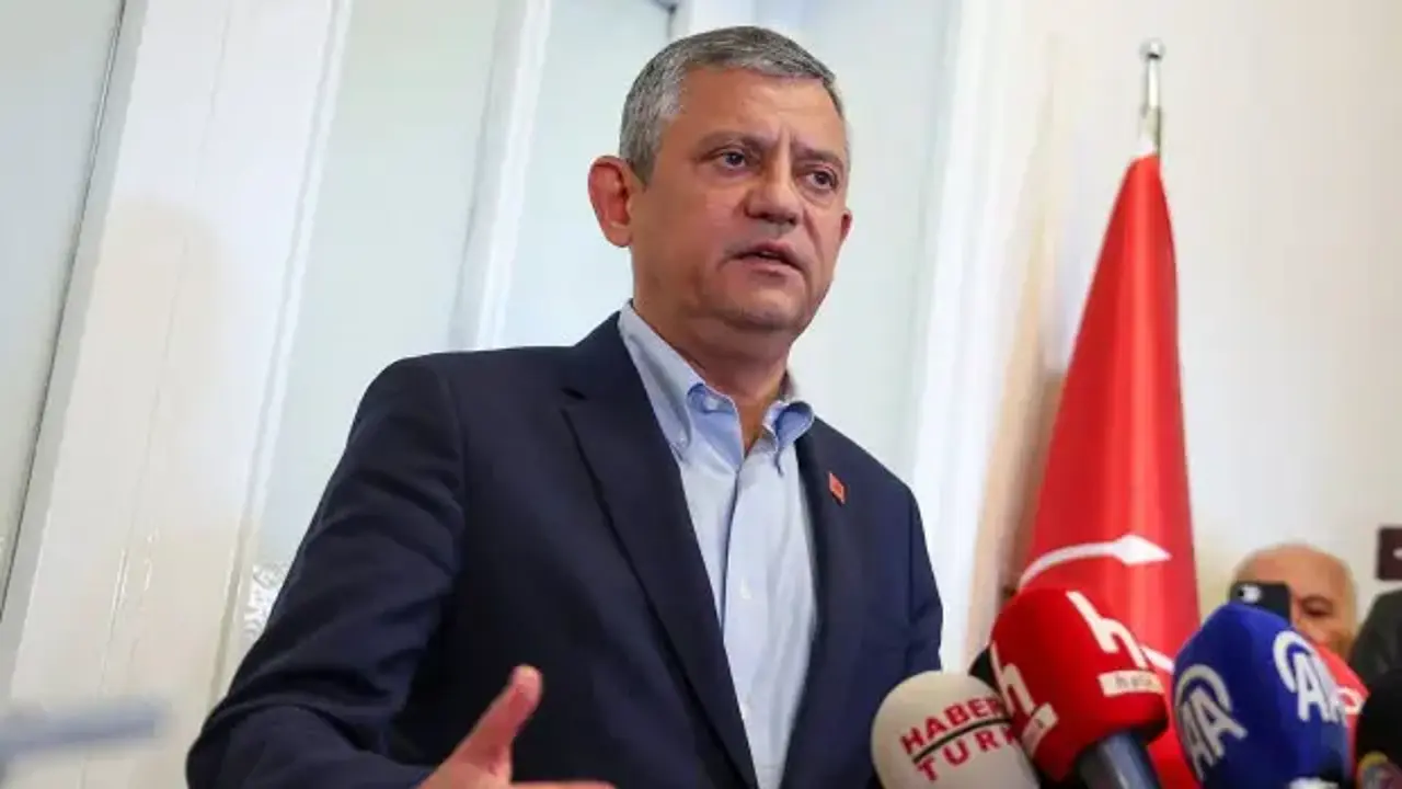Özgür Özel ve ekibi iki parti ile temasa geçti