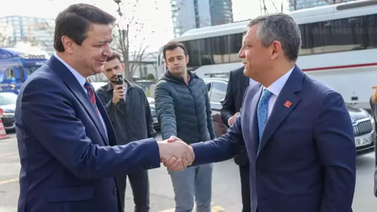 Özgür Özel'den Saadet Partisi'ne ziyaret!