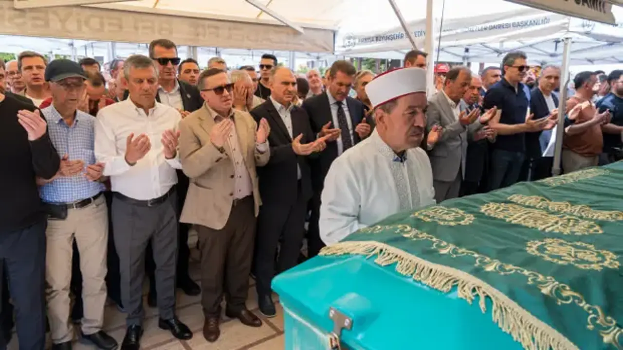Özgür Özel'in acı günü! Amcası son yolculuğuna uğurlandı