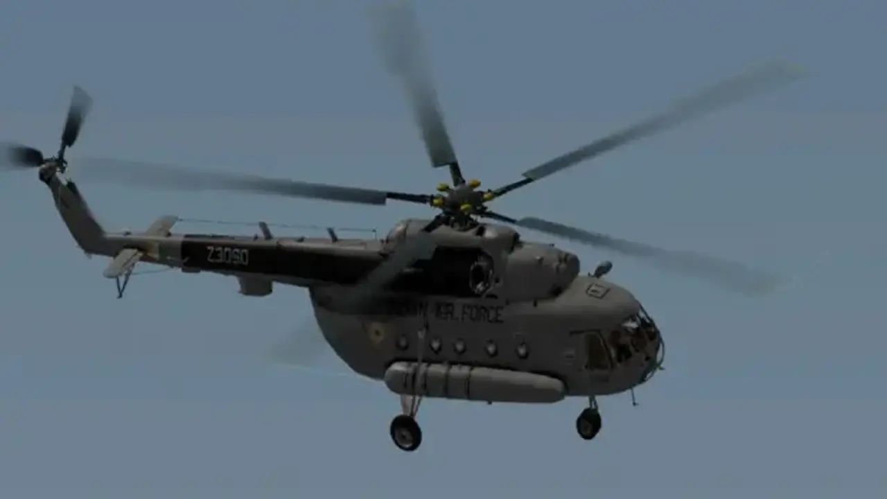 Pakistan'da askeri helikopter düştü! Tüm mürettebat hayatını kaybetti