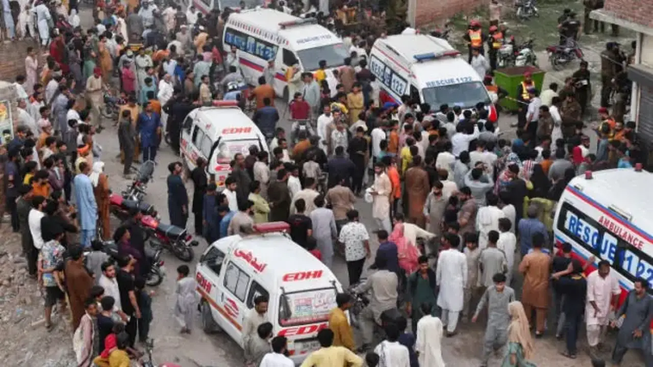 Pakistan'da katliam gibi olay: Çok sayıda ölü ve yaralı var