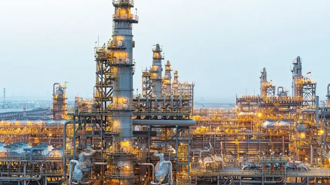 Petrol devinden Türkiye çıkarması: OYAK’la anlaşma yakın!