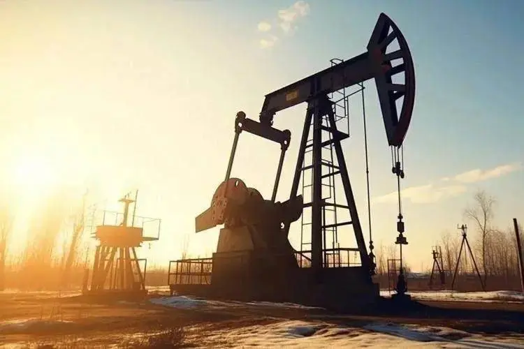 Petrol tahtı el değiştirdi! Zirvedeki ülke herkesi şaşırttı