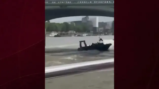 Polis botunun kazasını görenler gözlerine inanamadı! Kazada 5 kişi yaralandı...