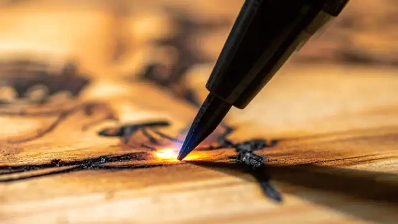 Pyrography: Ahşaba Ateşle Resim
