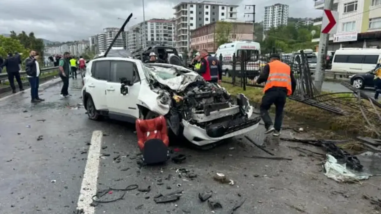 Rize’de feci kaza: 1 ölü, 7 yaralı