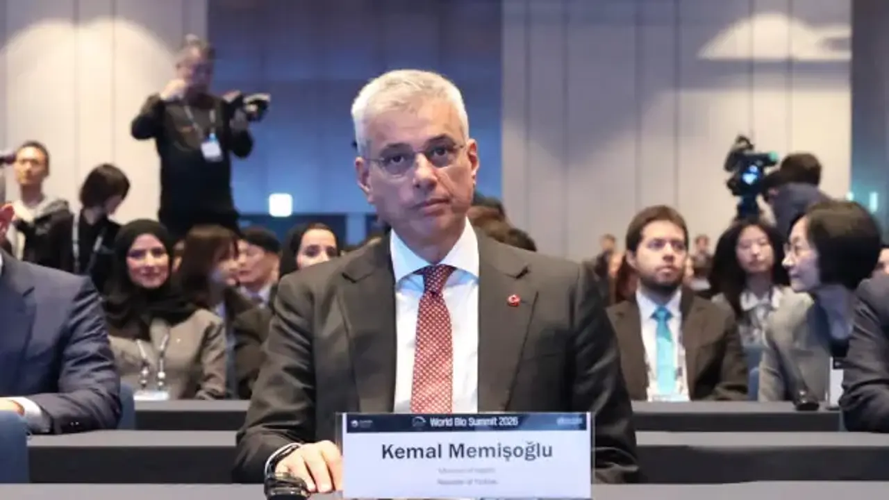 Sağlık Bakanı Memişoğlu, Güney Kore'de resmi temaslarda bulundu