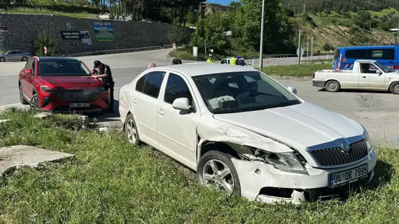 Samsun'da korkutan kaza: Otomobiller hurdaya döndü
