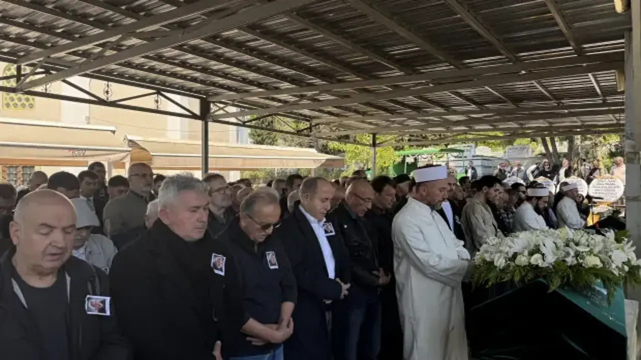Sanatçı Mehmet Taneri son yolculuğuna uğurlandı