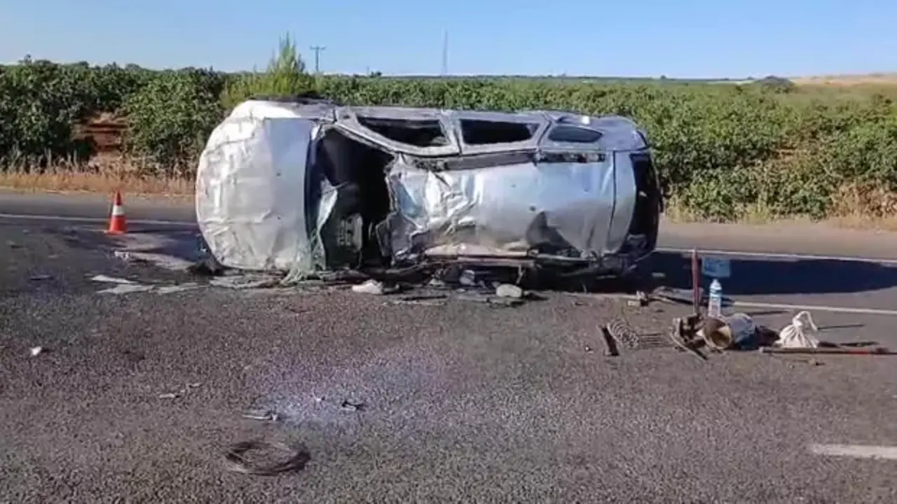 Şanlıurfa'da feci kaza: 2 ölü, 2 yaralı