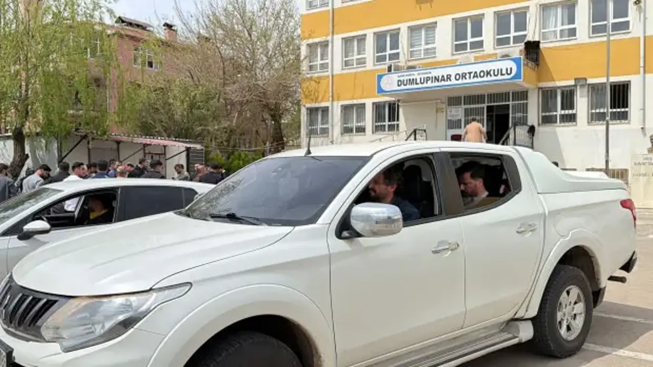 Şanlıurfa'da okulda bıçaklı saldırı iddiası! Valilikten açıklama geldi