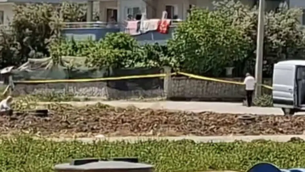 Sarımsak tarlasında 'bomba' alarmı! Ekipler harekete geçti!
