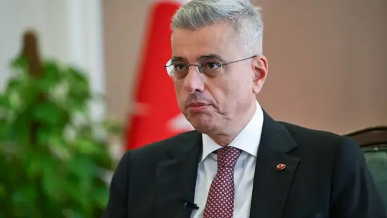 Sigara satışında yeni dönem hazırlığı: Bakan Memişoğlu'ndan 'karekod' açıklaması!
