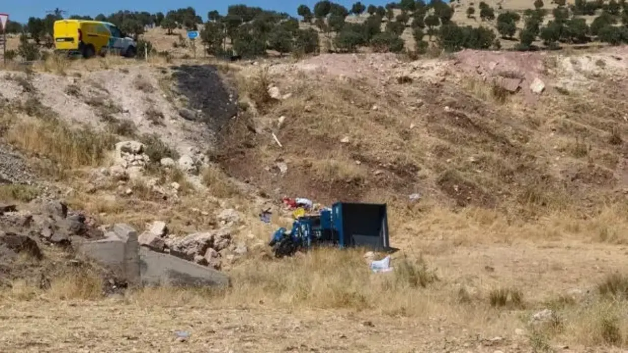 Şırnak'ta tarım aracı şarampole devrildi: 22 yaşındaki genç kızdan acı haber