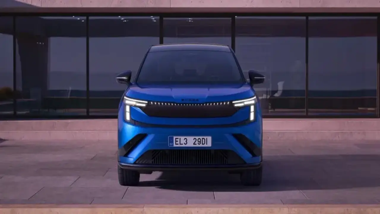 Skoda tarihinin en büyüğü sahneye çıktı: 7 koltuklu dev SUV 'Peaq' tanıtıldı!