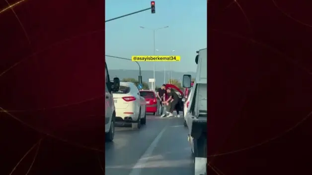 Sokak ortasında vahşet: Önce darbettiler sonra baygın halde sokağa bıraktılar!