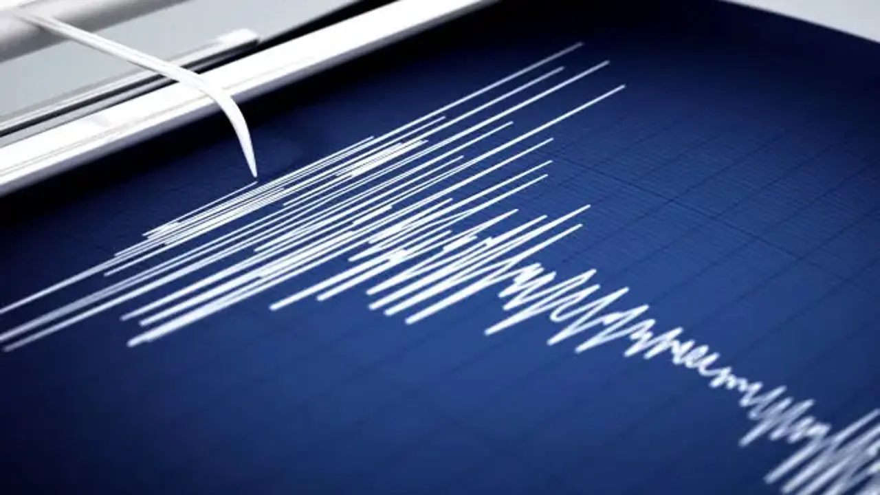 Son dakika: Yalova'da deprem! İstanbul, Bursa ve Kocaeli'de de hissedildi