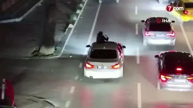 Sunrooftan çıktı, ceza yiyince beddua etti