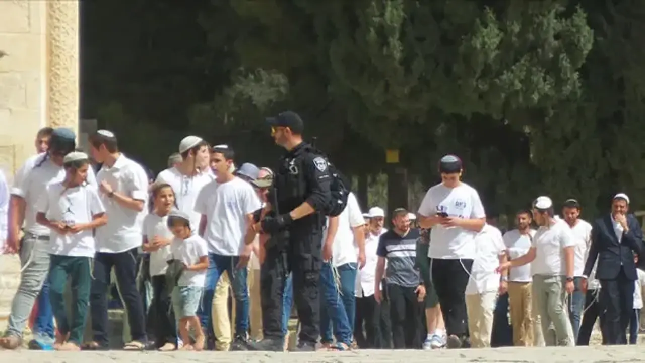 Suriye topraklarında sessiz işgal: Çifte pasaportlu İsrailliler arazileri ele geçiriyor!