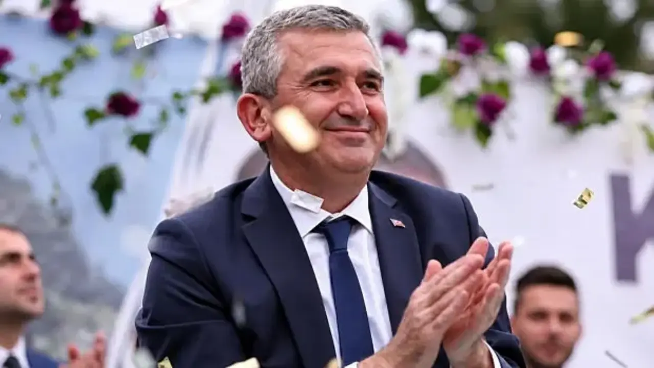 Tahliye edilen eski Belediye Başkanı yeniden tutuklandı