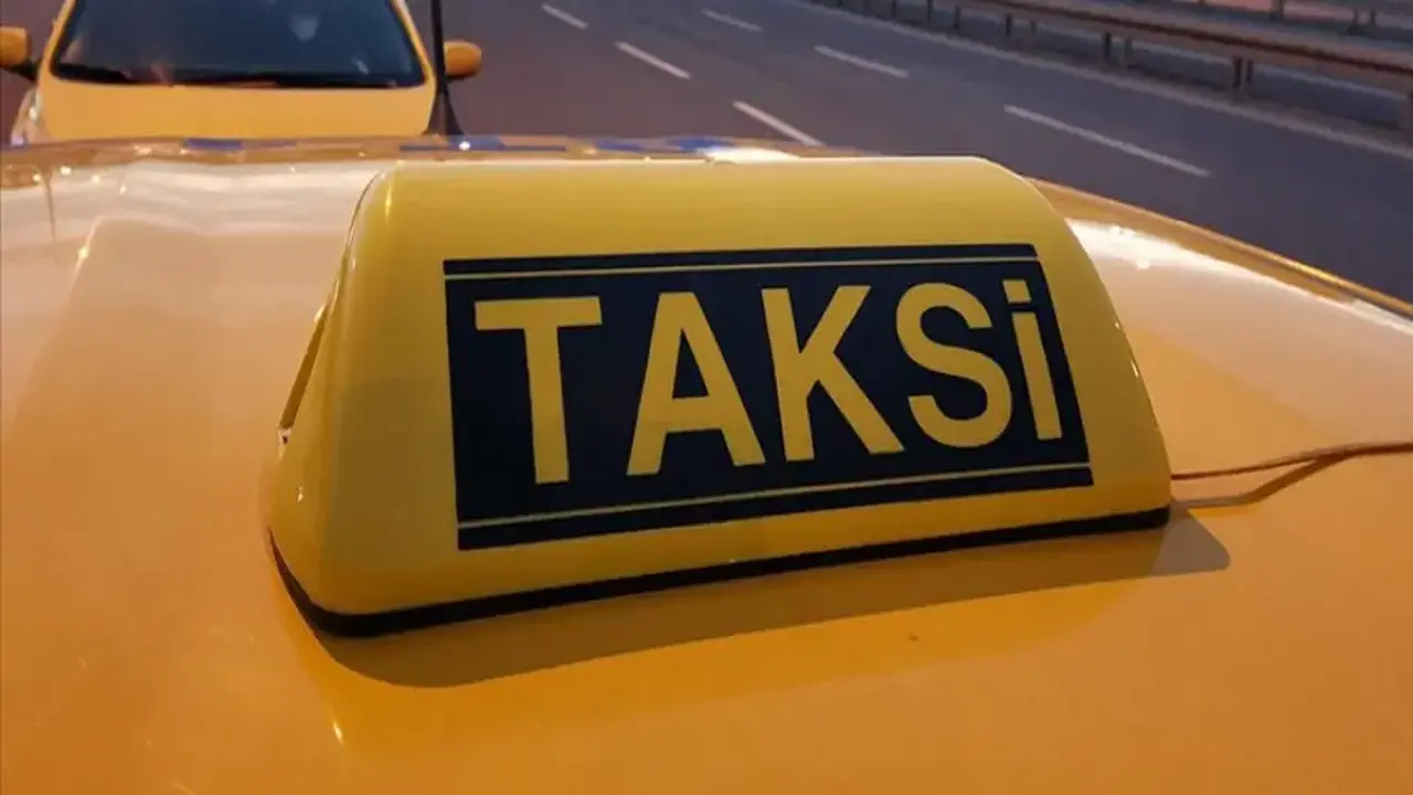 Taksilerde dijital devrim: Singapur modeli ve güvenlik kabini yolda