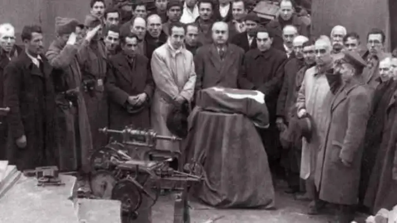 Tam 67 yıl sonra cenaze namazı kılınan komutan! Silahlarıyla düşmana korku salmıştı...