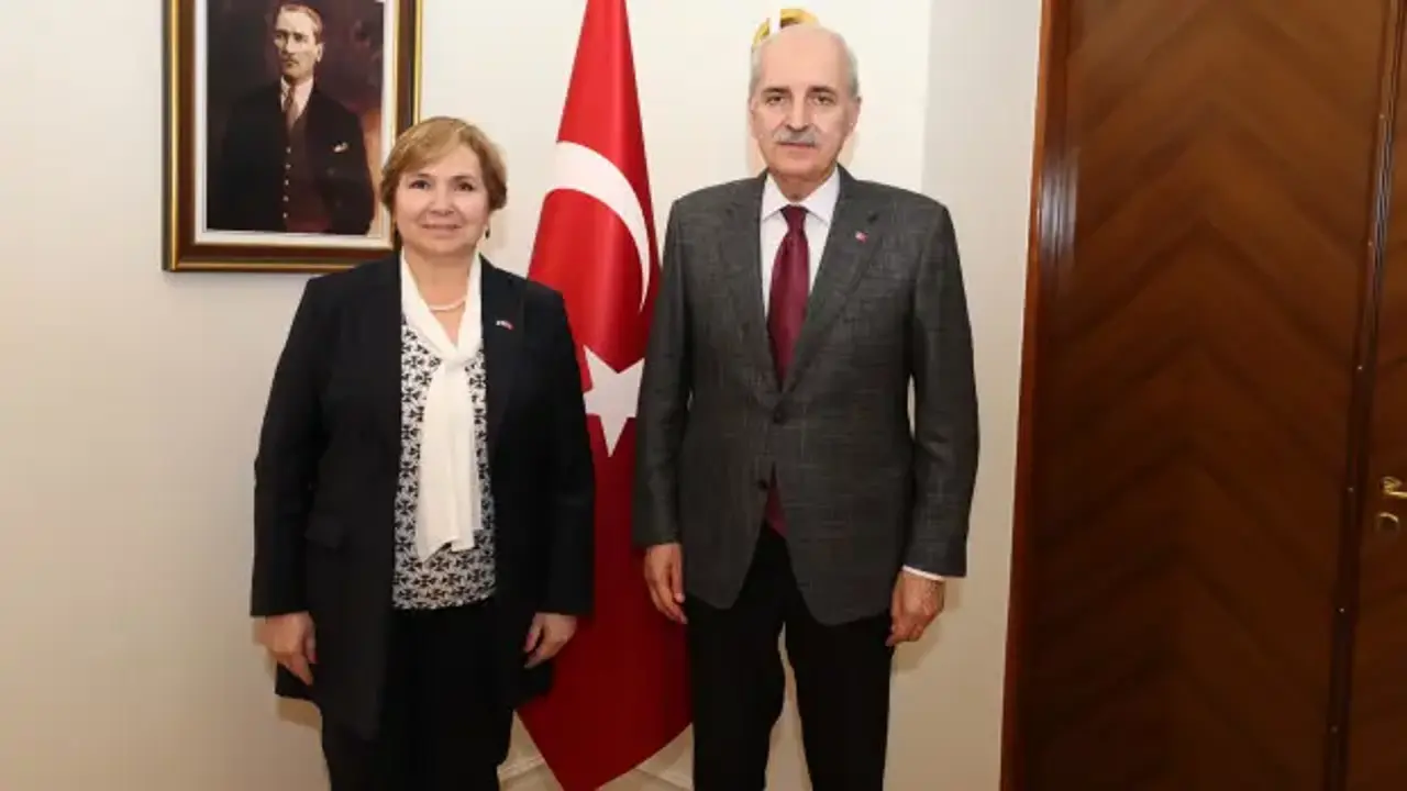 TBMM Başkanı Kurtulmuş, Türkiye'nin Helsinki Büyükelçiliğini ziyaret etti