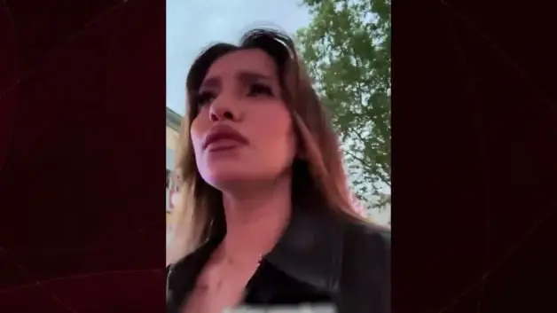 Tesettürlü kıza otobüste yapılan zorbalığa genç kız isyan etti!