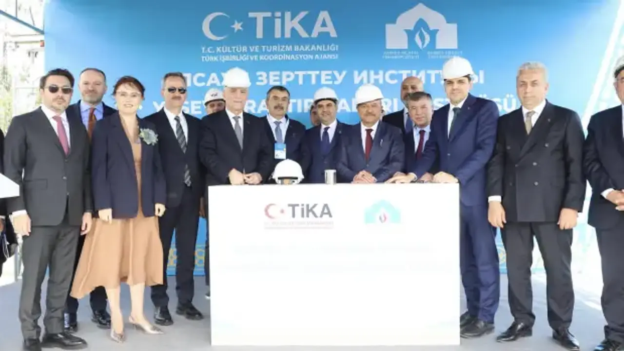 Ticaret Bakanı Bolat'tan Türkistan'da ortak medeniyet ve kardeşlik vurgusu