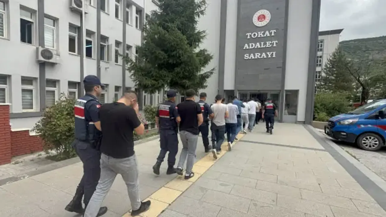 Tokat merkezli uyuşturucu operasyonunda 36 şüpheli adliyeye sevk edildi