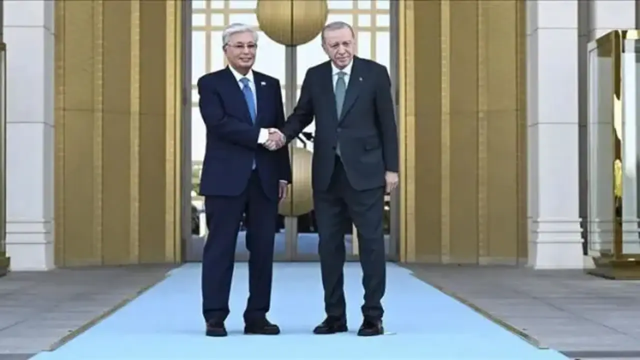 Tokayev'den Ukrayna'da barış için 