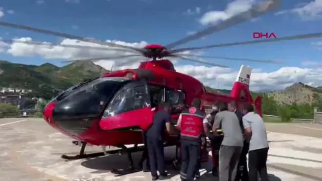 Tunceli'de ayı saldırısına uğrayan vatandaş helikopterle kurtarıldı