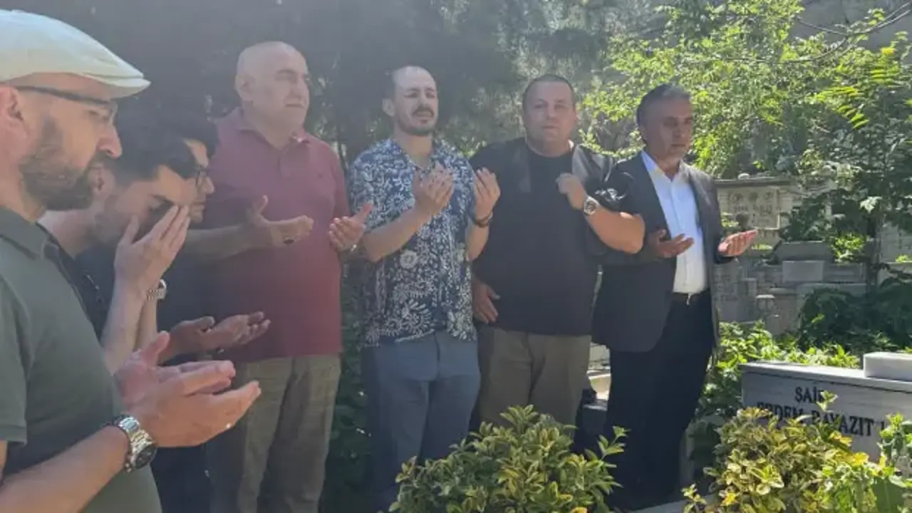 Türk edebiyatının usta ismi Erdem Beyazıt unutulmadı