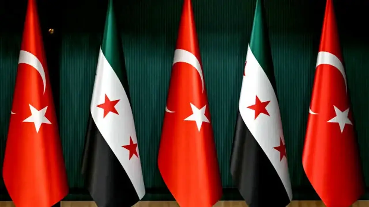 Türkiye'den faciayla sarsılan Suriye'ye taziye mesajı! Çok sayıda kişi öldü