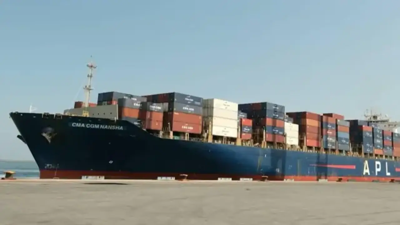 Türkiye'den Lübnan'a 15,6 tonluk tıbbi yardım