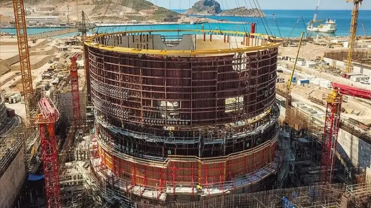 Türkiye'nin nükleer enerji üssünde tarihi gün! 2. güç ünitesinde dev operasyon başladı!