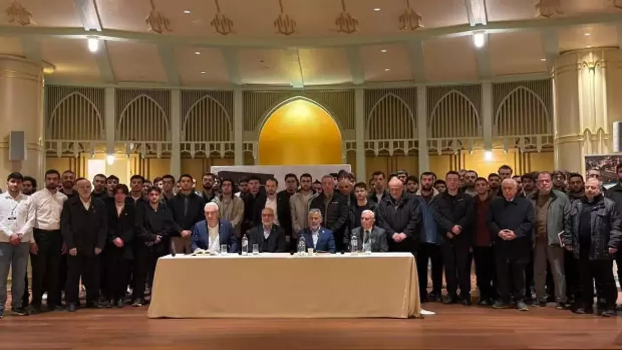 Türkiye'nin siyasi hafızasını şekillendiren MTTB'nin 64 yıllık destanı kitaplaştı