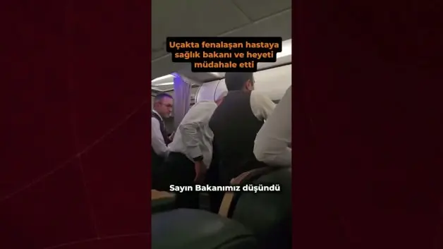 Uçakta rahatsızlanan yolcuya sağlık bakanı ilk müdahaleyi yaptı...
