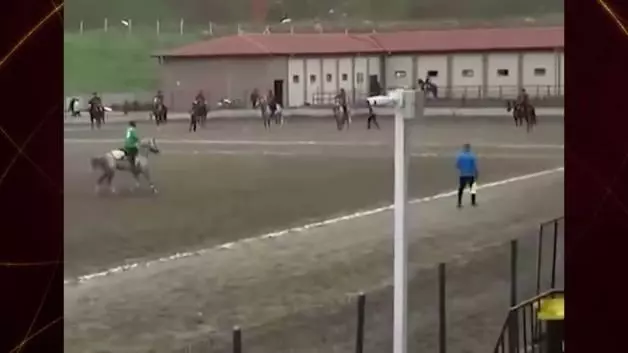 Uşak'ta atlı cirit turnuvasındaki feci kazadaki at telef oldu sporcu ağır yaralandı