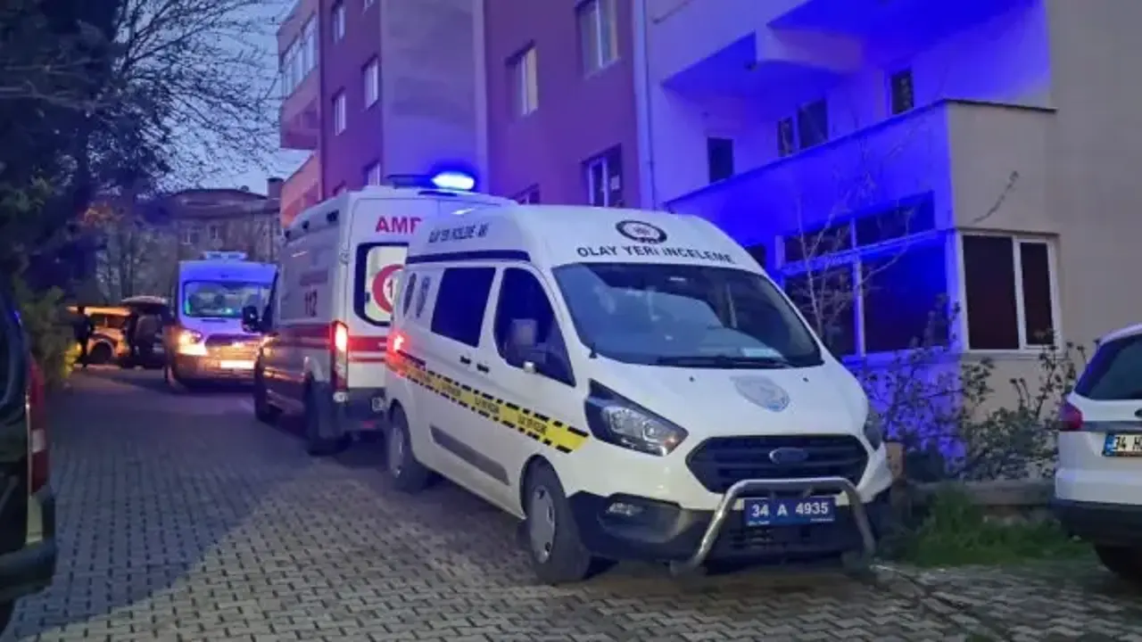 Üsküdar'da korkunç olay: Anne ve babasını katletti!