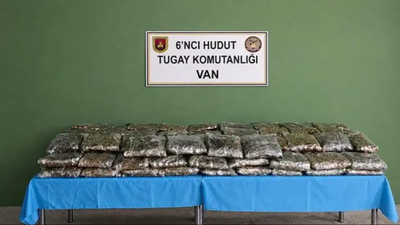 Van sınırında 59 kilo 734 gram uyuşturucu ele geçirildi