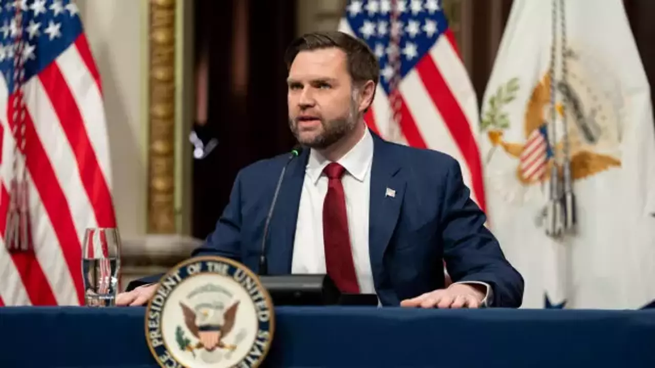 Vance: “İlerleme var ama yetmez” dedi; Topu Tahran’a attı!
