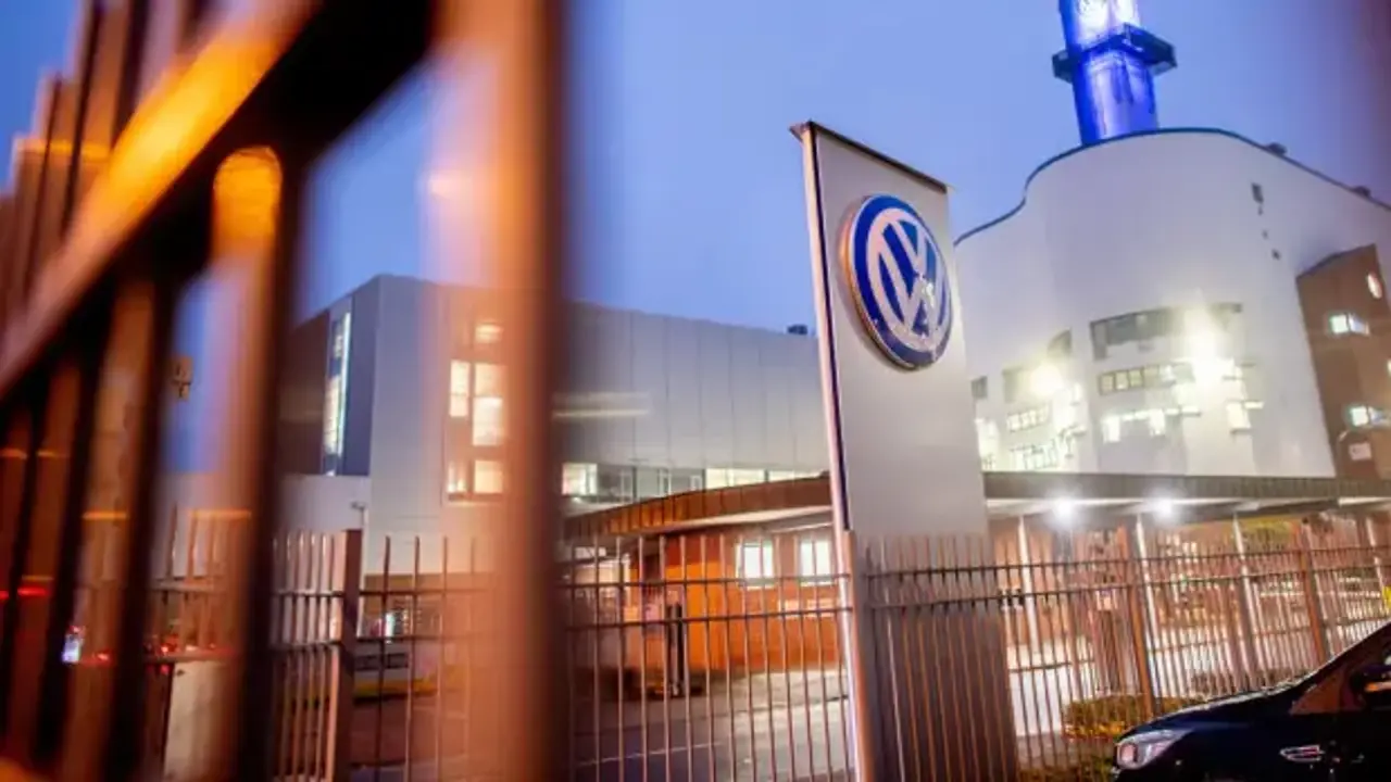 Volkswagen, sendikayla imzaladığı toplu iş sözleşmelerini tek taraflı feshedecek