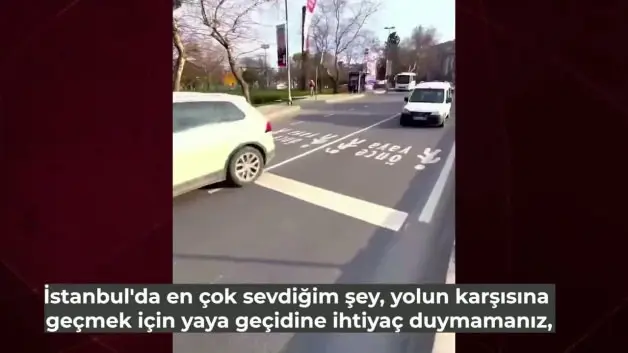 Yabancı turistin İstanbul'da yaya geçidini kullanamaması sosyal medyada gündem oldu