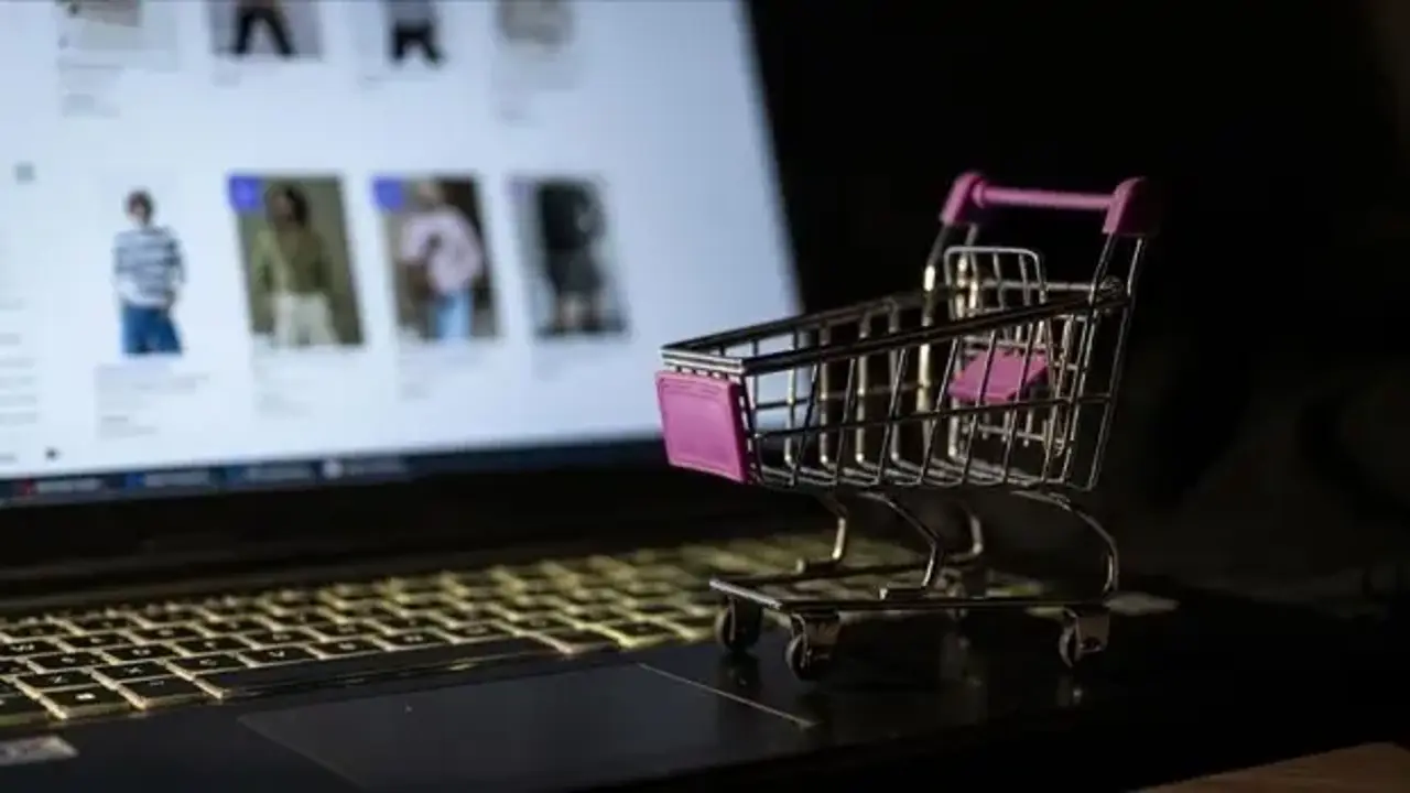 Yapay zekâ Türkiye'de hangi e-ticaret markalarını öneriyor?
