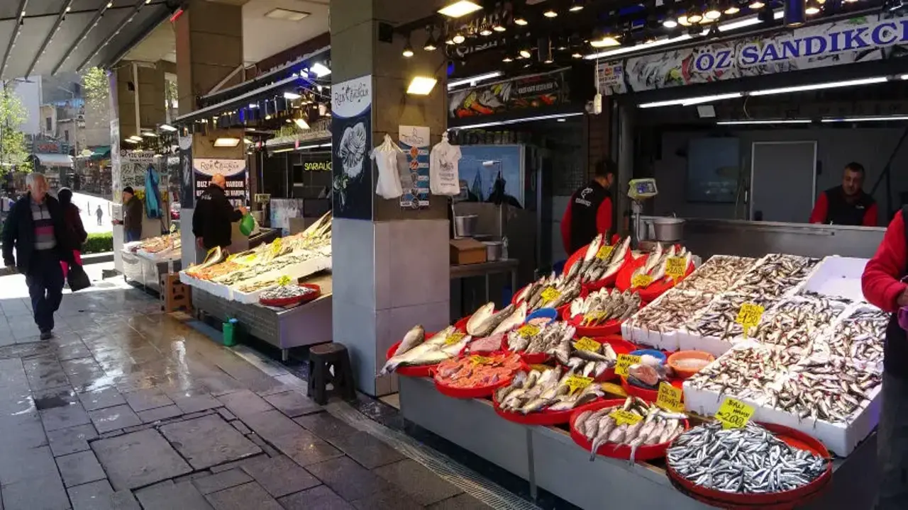 Yasak başladı tezgahların yeni kralı belli oldu: İşte son fiyatlar