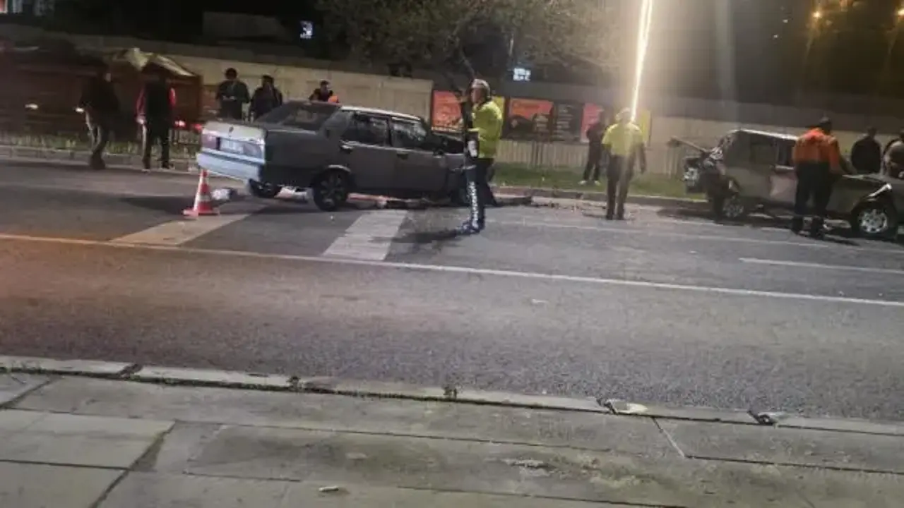 Yozgat’ta zincirleme trafik kazası: 1’i ağır 7 yaralı