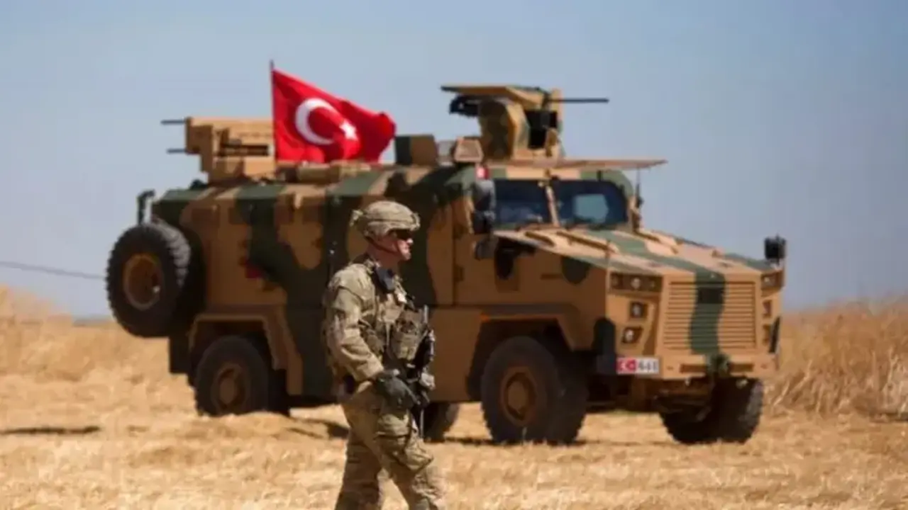 Yunan basınından Türkiye analizi: Orta Doğu'daki hamleler korkuttu